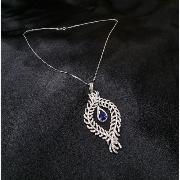 Elegant 925 Sterling Silver BYJ Signed Necklace With Leaf Design Pendant & Sapph - Picture 2 of 5